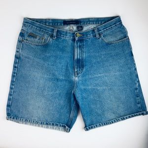 Calvin Klein Jeans Vintage Style Denim Shorts 38”